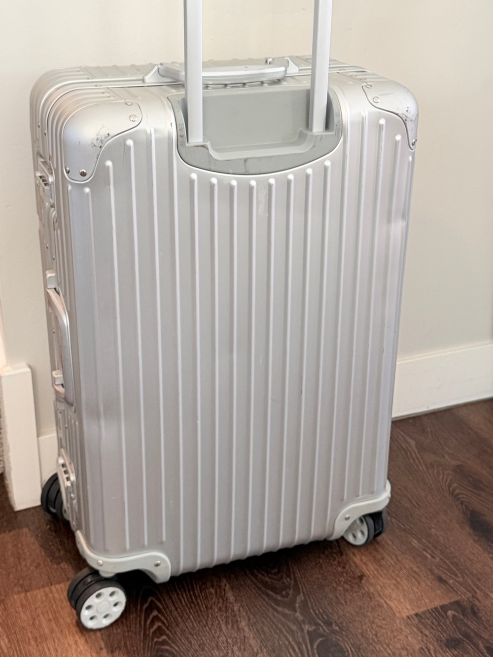 RIMOWA Original Check-In M Silver Aluminum Spinner Suitcase - Picture 14 of 16